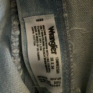 Men’s wrangler jeans size 38x34